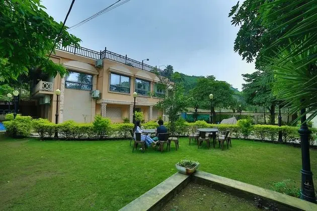 Hotel Shiv Villa