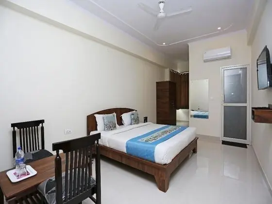 Hotel Shiv Palace