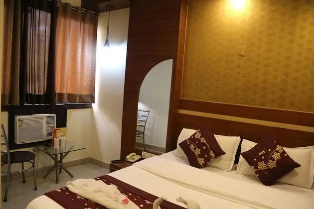 Hotel Shivam International