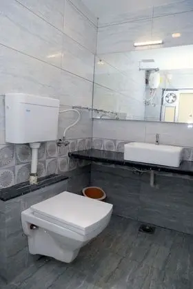 Hotel Shobhna Palace by Sky Stays - Banyo Tipleri