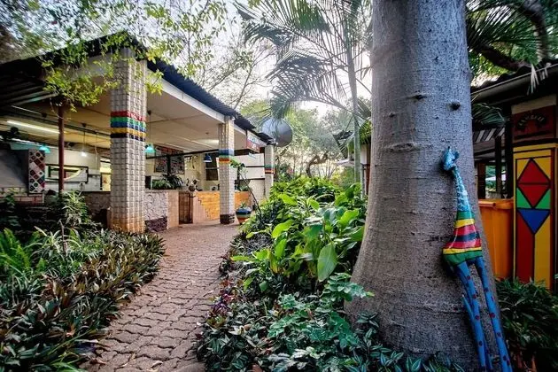 Shoestrings Backpackers & Bar - Lobi