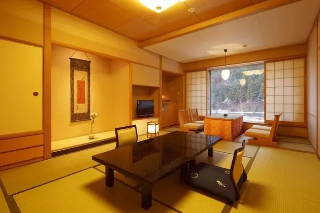 Shogawa Onsen Furyu Midou Zashiki YUMETSUZURI - Oda