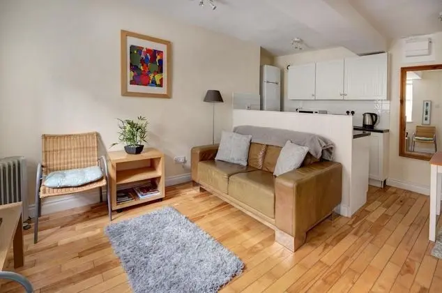 The Shop Cotswold Apartment Sleeps 2