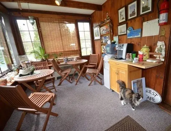 Shorelands Guest Resort