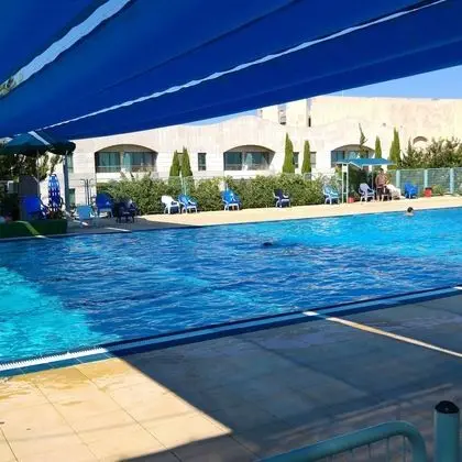 Shoresh Green Hills Family Suites Hotel - Havuz
