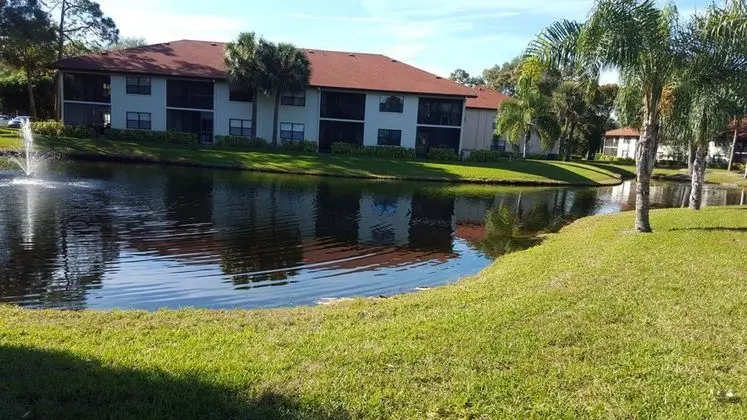 Shorewalk Vacation Villas