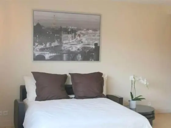 Short Stay Paris Apartments - Oda