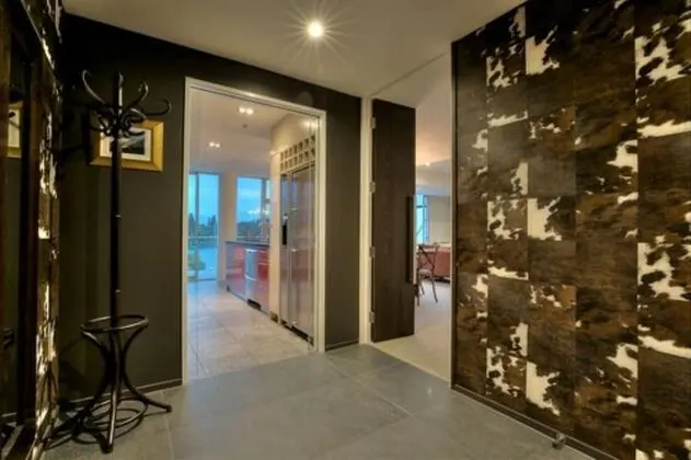 Shotover Penthouse by Staysouth - Lobi