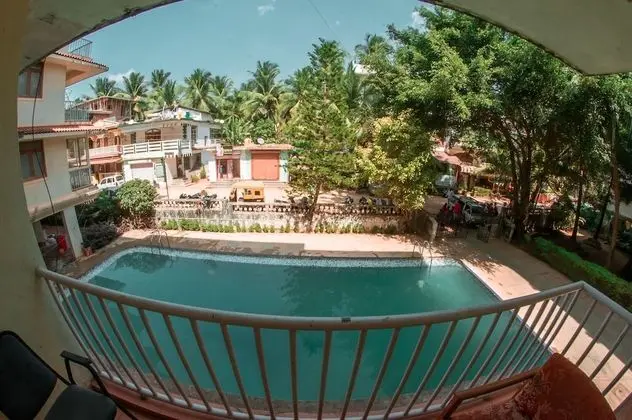 Showstopper Apartments 1 BHK Pool View - Havuz
