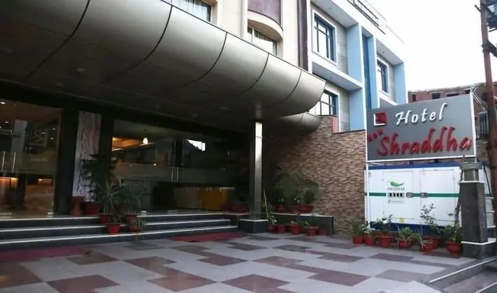 Hotel Shraddha - Dış Mekan