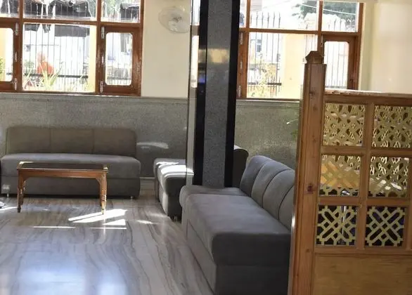 Hotel Shraddha - Lobi