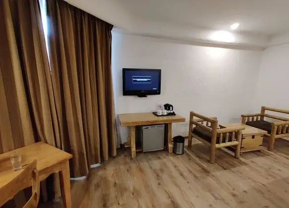 Shravanti Sarovar Portico Bengaluru - Oda