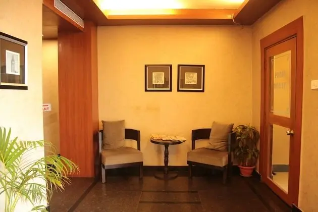 Hotel Shree Hari Grand - Lobi