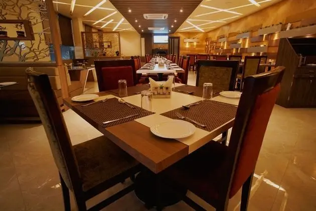 Hotel Shree Kanha Residency - Yerinde Yemek