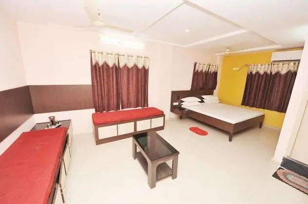 Shree Laxmi Guest House - Öne Çıkan Resim