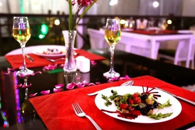 Hotel Shri Khedapati International - Yerinde Yemek