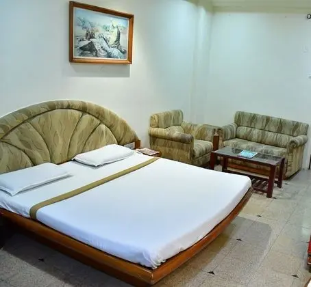 Hotel Shripad Continental