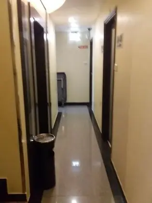 Hotel Shubhangan - İç Mekan