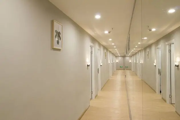 Shun Yang Hotel - İç Mekan