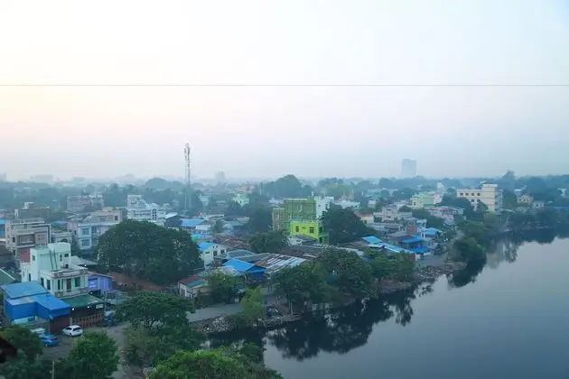 Hotel Shwe Pyi Tan