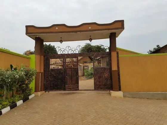 Sibyangu Standard Hotel
