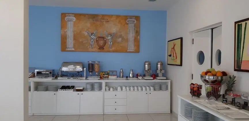 Sidari Beach Hotel - Yerinde Yemek