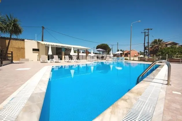 Sidari Inn Aparthotel - Havuz