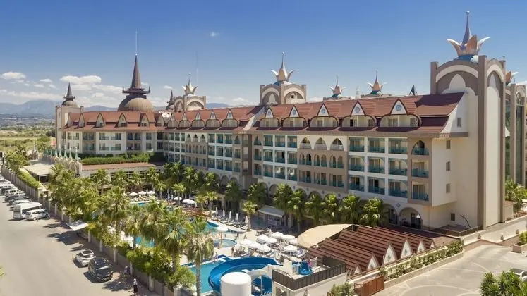 Side Crown Palace Ultra