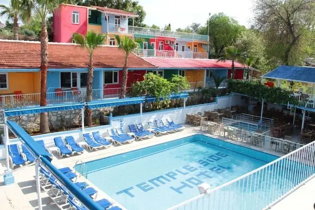 Side Temple Hotel
