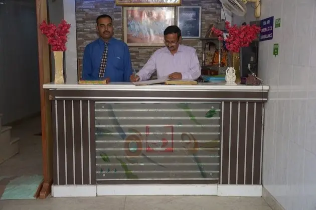 Sidhartha Tourist Lodge - Lobi