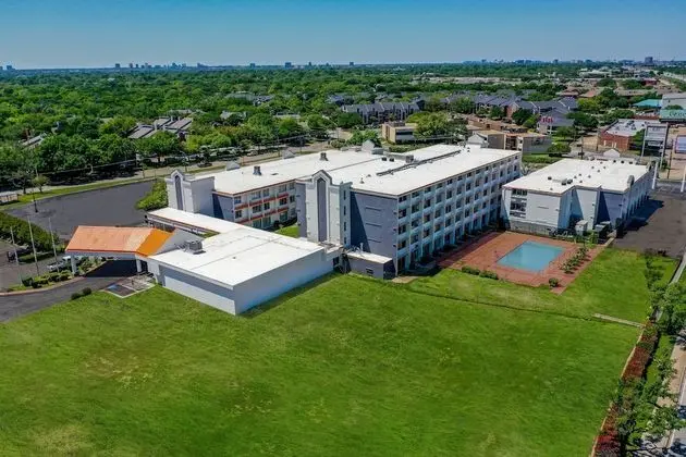 Siegel Select Dallas - Havuz