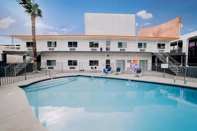 Siegel Suites Select - Convention Center