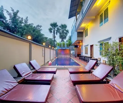 SIEM REAP PUB HOSTEL - Dış Mekan