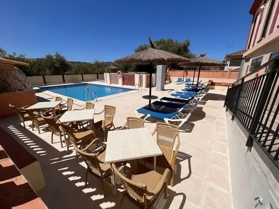 Hotel Sierra de Ubrique - Havuz