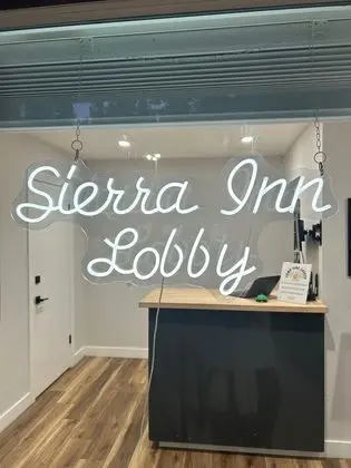 Sierra Inn on the River - Lobi