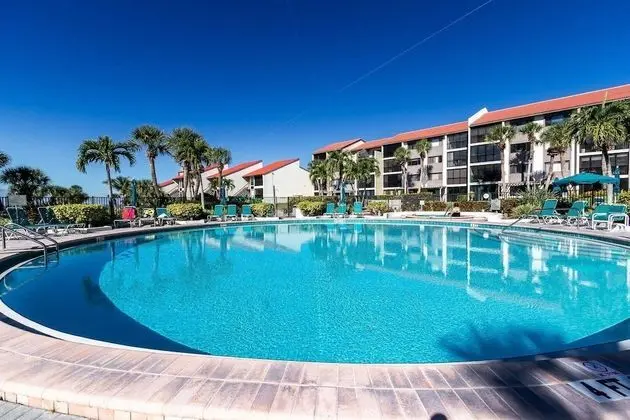 Siesta Dunes Modern First Floor End Unit - Dış Mekan