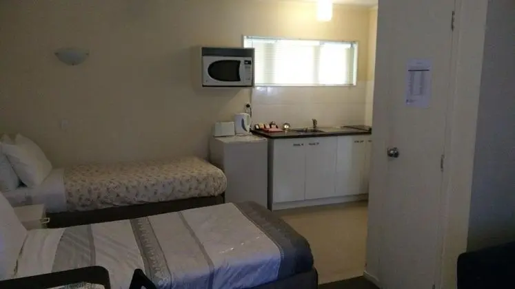 Siesta Motel