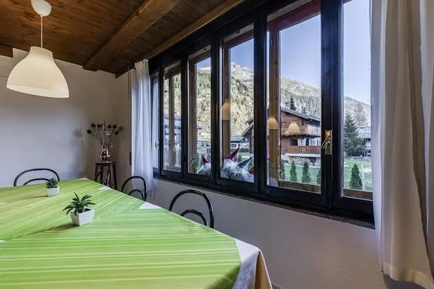 Hotel Signal - Yerinde Yemek