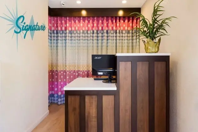 Signature Inn Oakland - Lobi