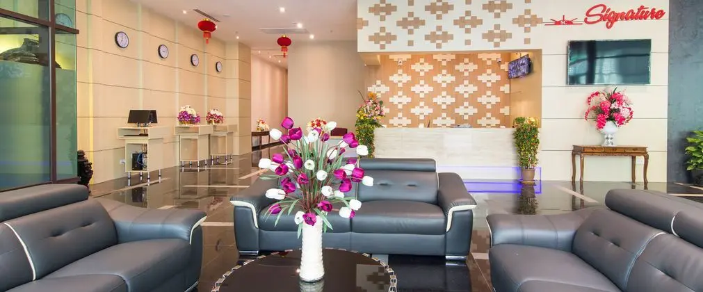 SIGNATURE INTERNATIONAL HOTEL @ PUDURAYA - Lobi