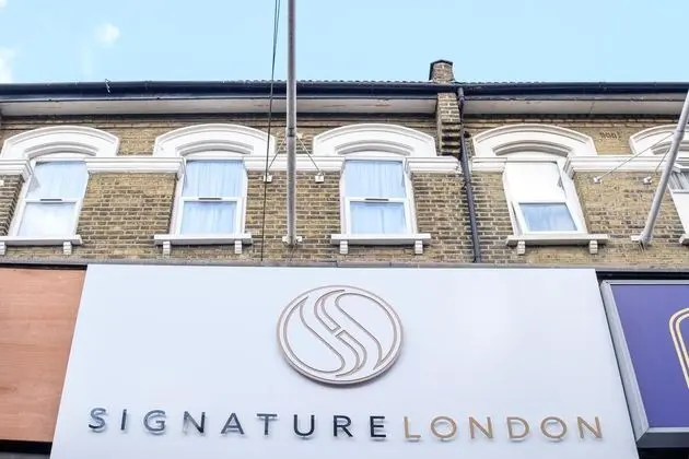 Signature Hotel