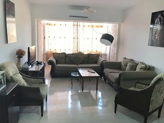 Signature Suite - Al Zahra Towers - Oda Düzeni