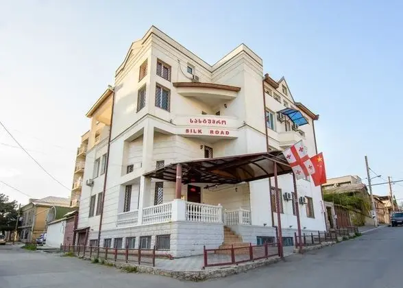 Silk Road Hotel