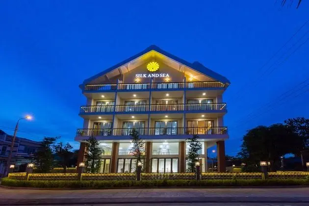 Silk And Sea Hotel