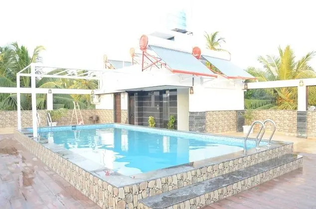 Hotel Silka Inn