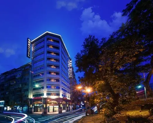 Silken Hotel - Öne Çıkan Resim