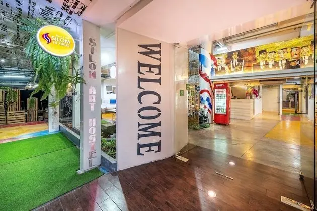 Silom Art Hostel