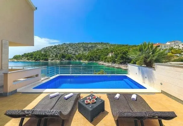 Silva - With Pool and Great View - H - Havuz