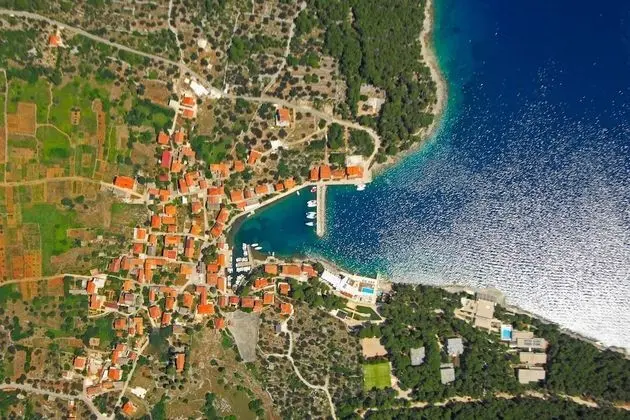 Silvana - 100 m From Beach - A1
