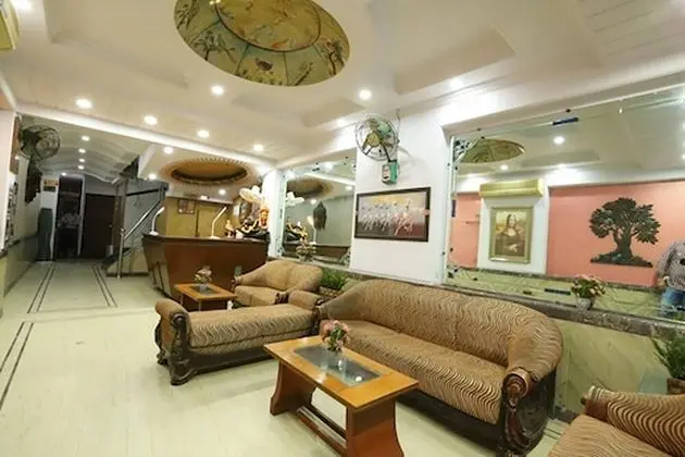 Hotel Silver Arc - Lobi